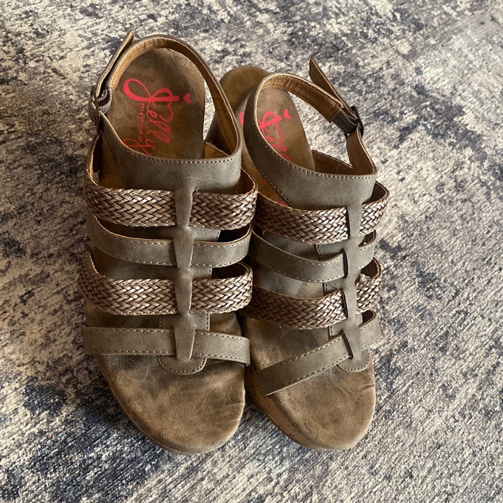 Jelly pop wedged sandals